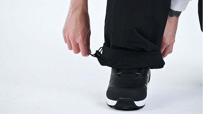 Adjustable drawcord cuffs