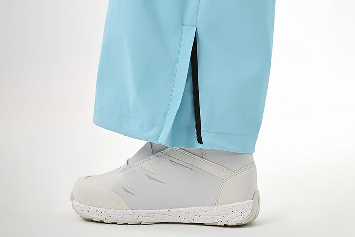 Adjustable Leg Openings