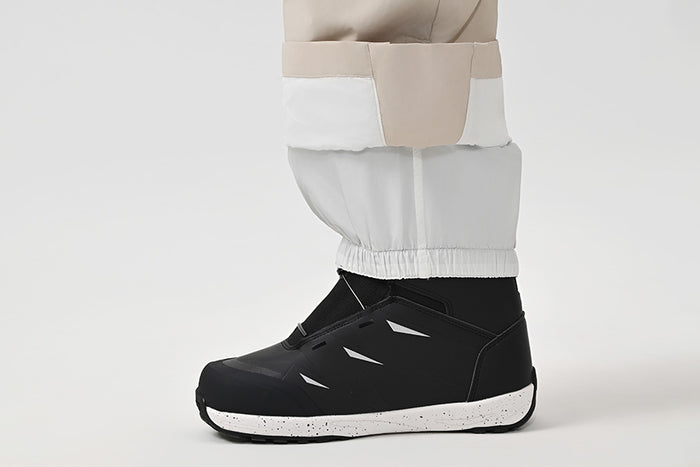 Built-In Snow Gaiters