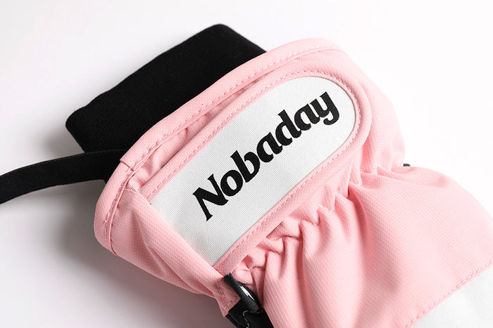 Adjustable Wrist Strap & Windproof Cuff
