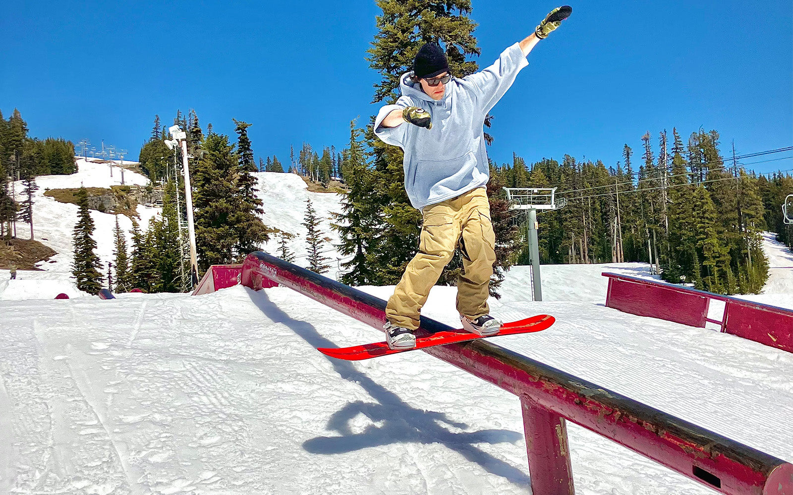 Max Red Serpent Camber Snowboard lifestyle image 1