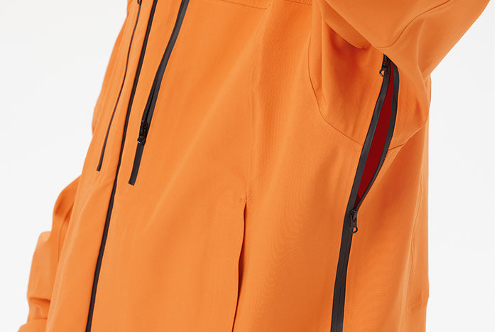 Underarm Ventilation Zippers