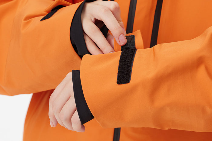 Adjustable Cuffs with Wrist Gaiters