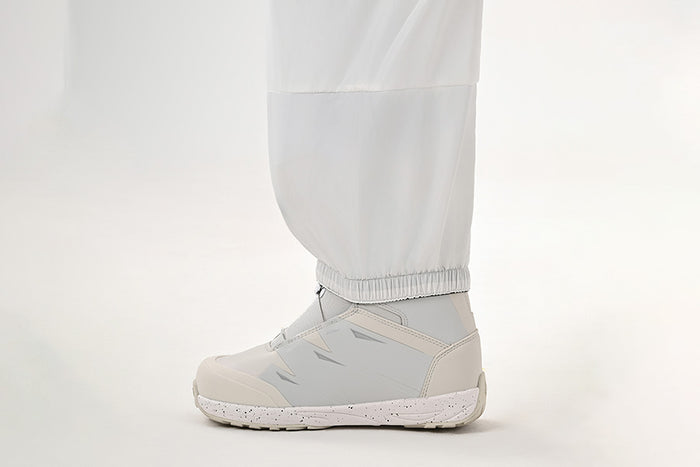 Built-In Snow Gaiters
