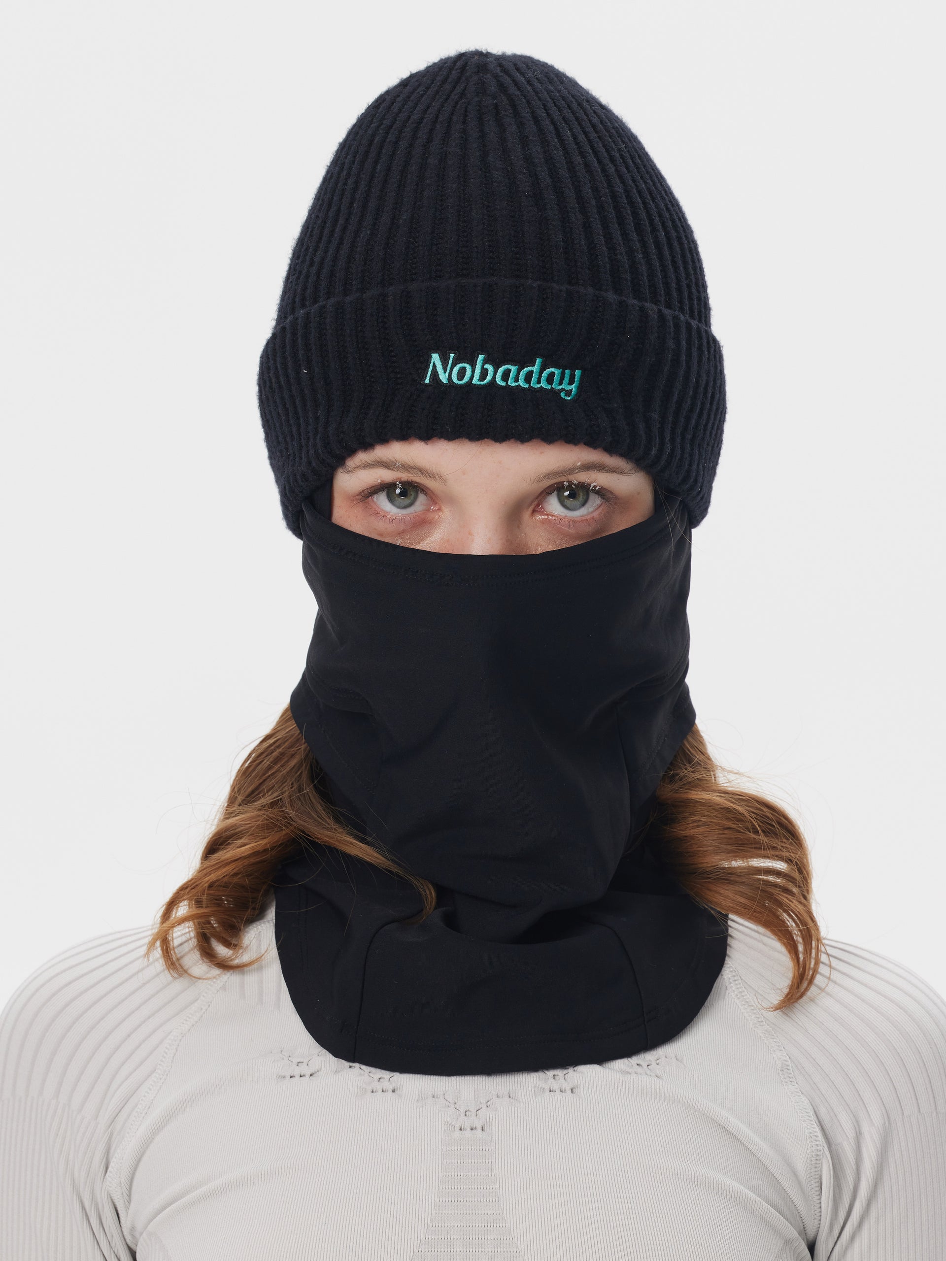 2-in-1 Knit Beanie Face Mask Black