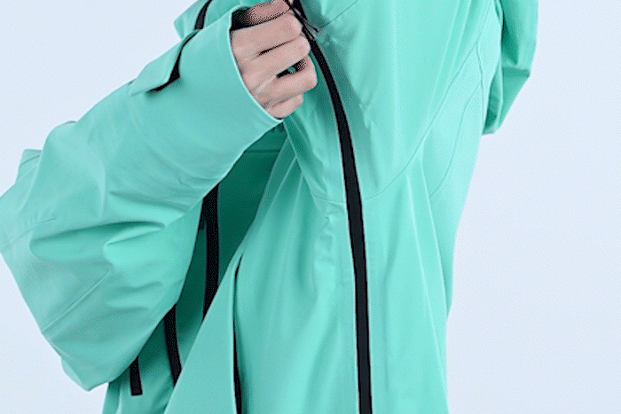 Underarm Ventilation Zippers